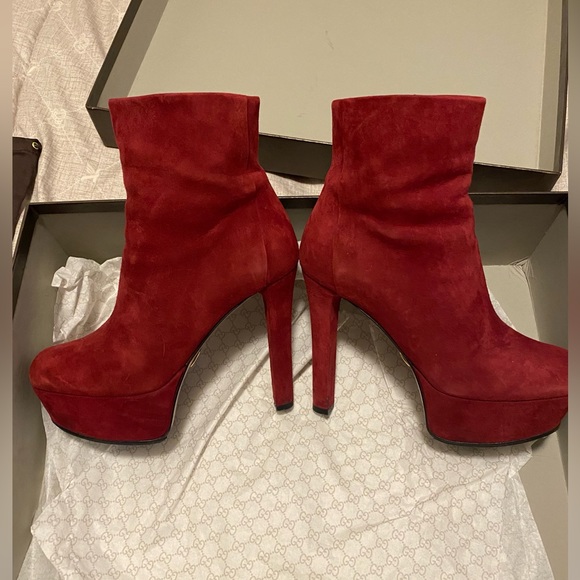 Beautiful, soft burgundy Gucci boots in size 35-1/2 - Picture 6 of 16